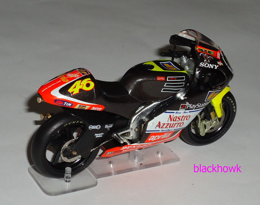 Aprilia-RSV250 2
