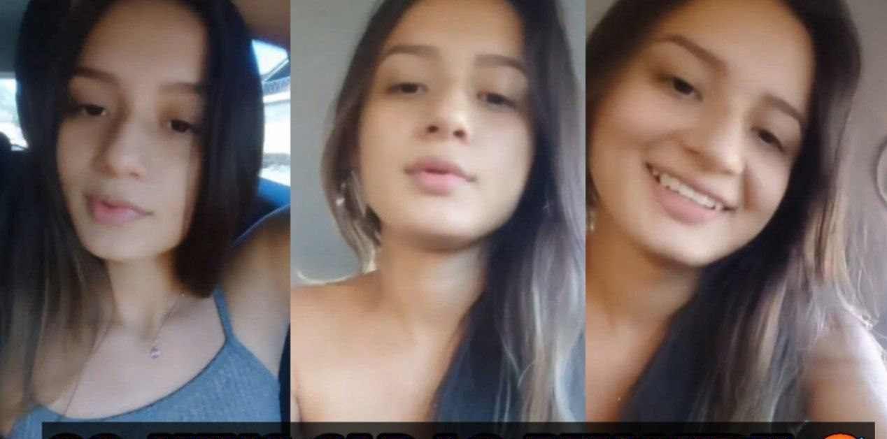 Beautiful girl showing her boob and pssy in car nude video