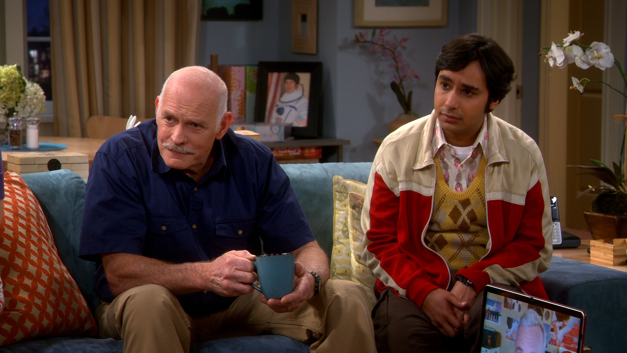 The.Big.Bang.Theory.S07E16.The.Table.Polarization.1080p.10bit.BluRay.AAC5.1.HEVC-Vyndros.mkv_snapsho