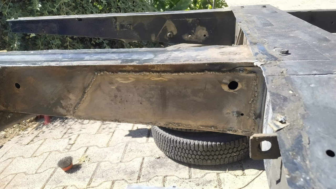 01560A32-1F31-4988-9E82-57C02FBF6C9D