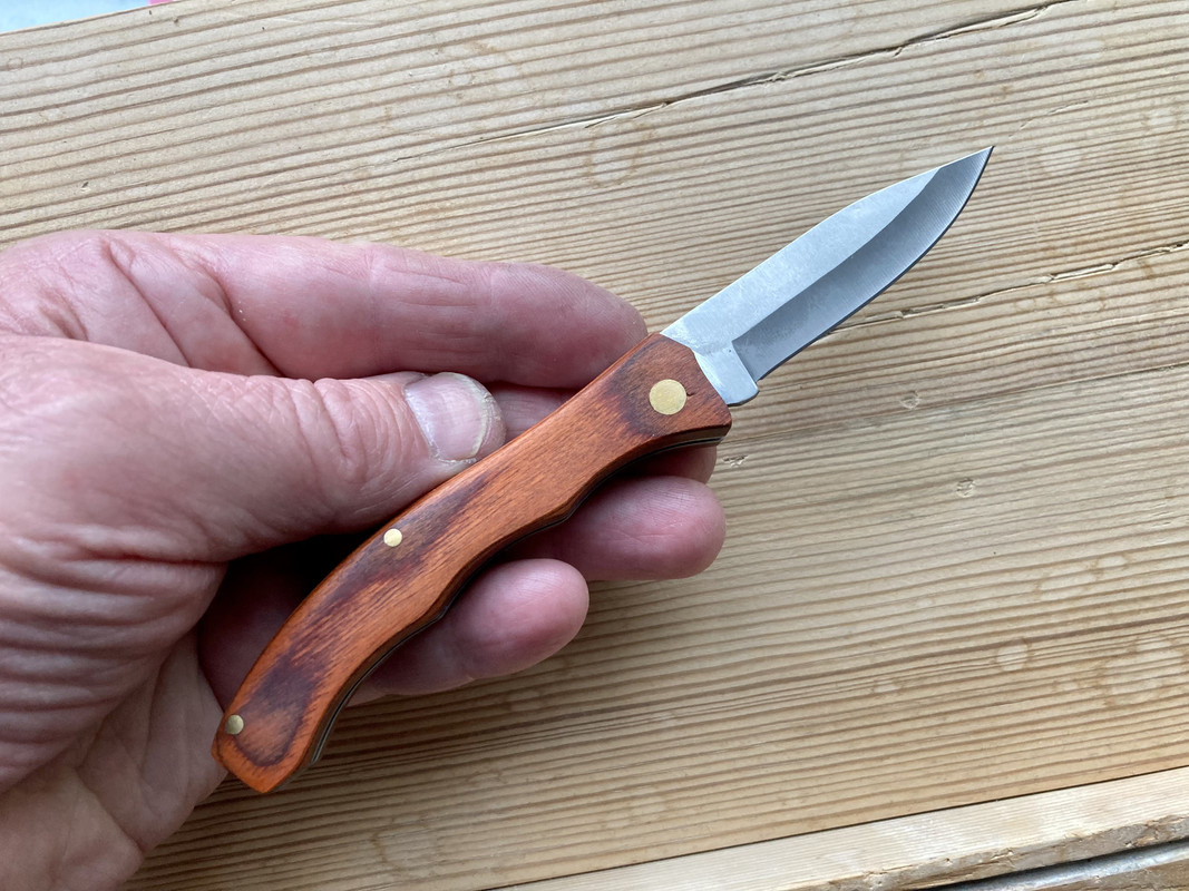 523F9BA1-95B5-4D4C-8C85-33BF66385B5F