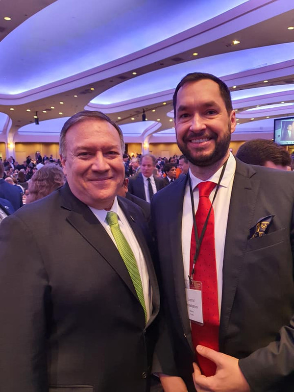 Севастьянов и Помпео