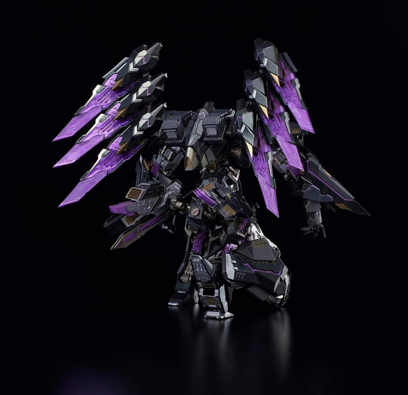 Flame-Toys-Kuro-Kara-Kuri-IDW-Megatron-02
