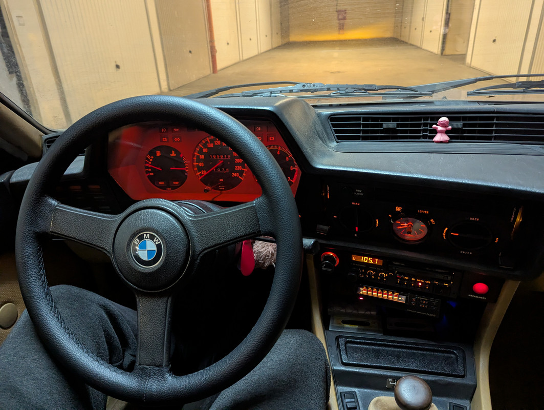 PXL_20250407_184157132