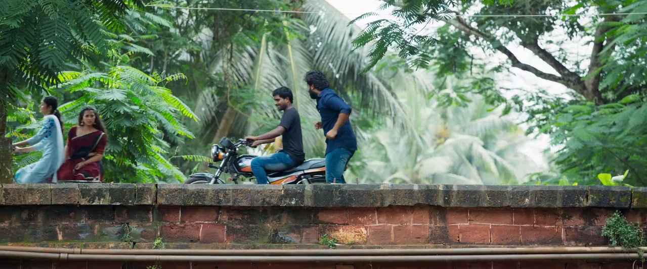 vlcsnap 2025 11 29 07h23m16s397