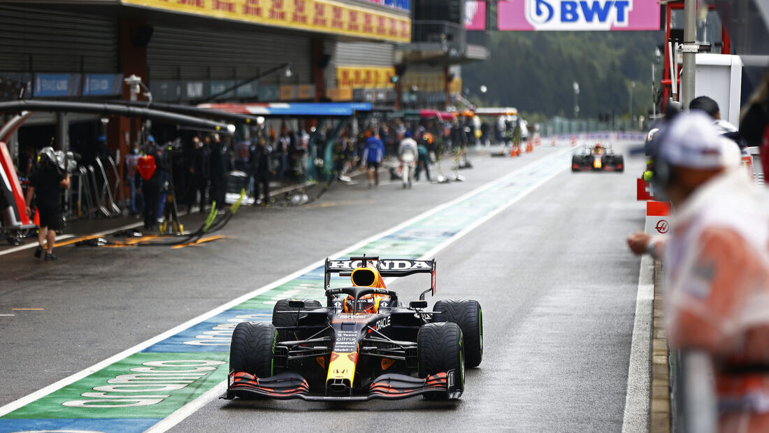 Max-Verstappen-Red-Bull-Formel-1-GP-Belgien-28-August-2021-169Gallery-11985259-1826800