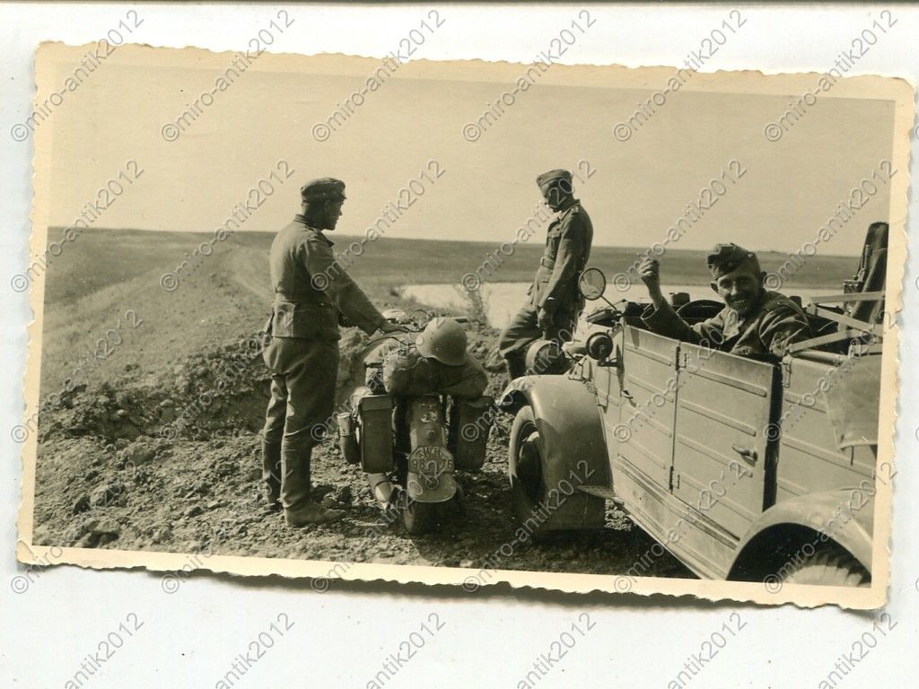 Foto, Wehrmacht, Kradmeder & PKW, VW Typ 82 Kübe