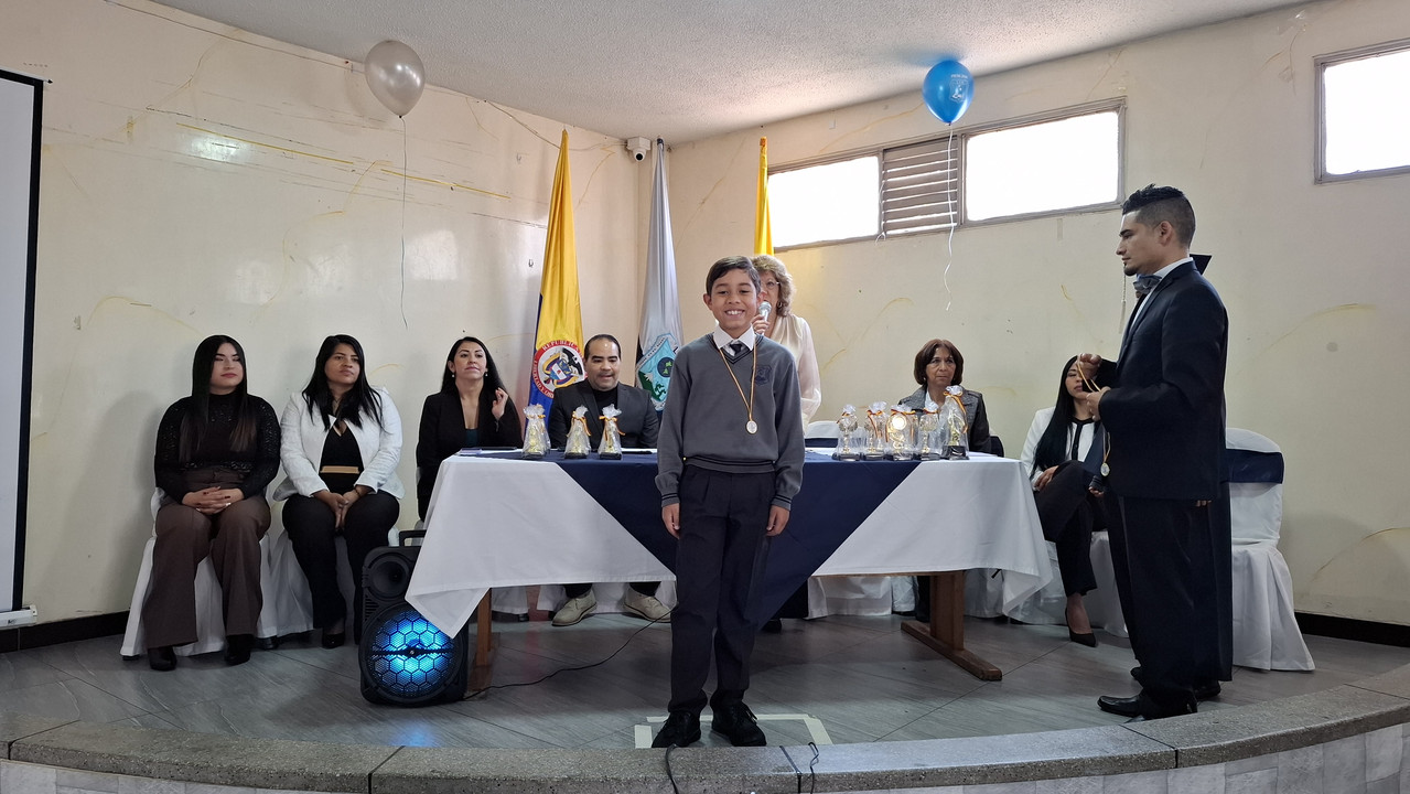 Grados (122)