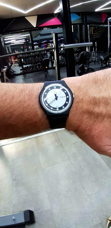 7055CA6D-DAC3-4F38-B046-29986AC5921C