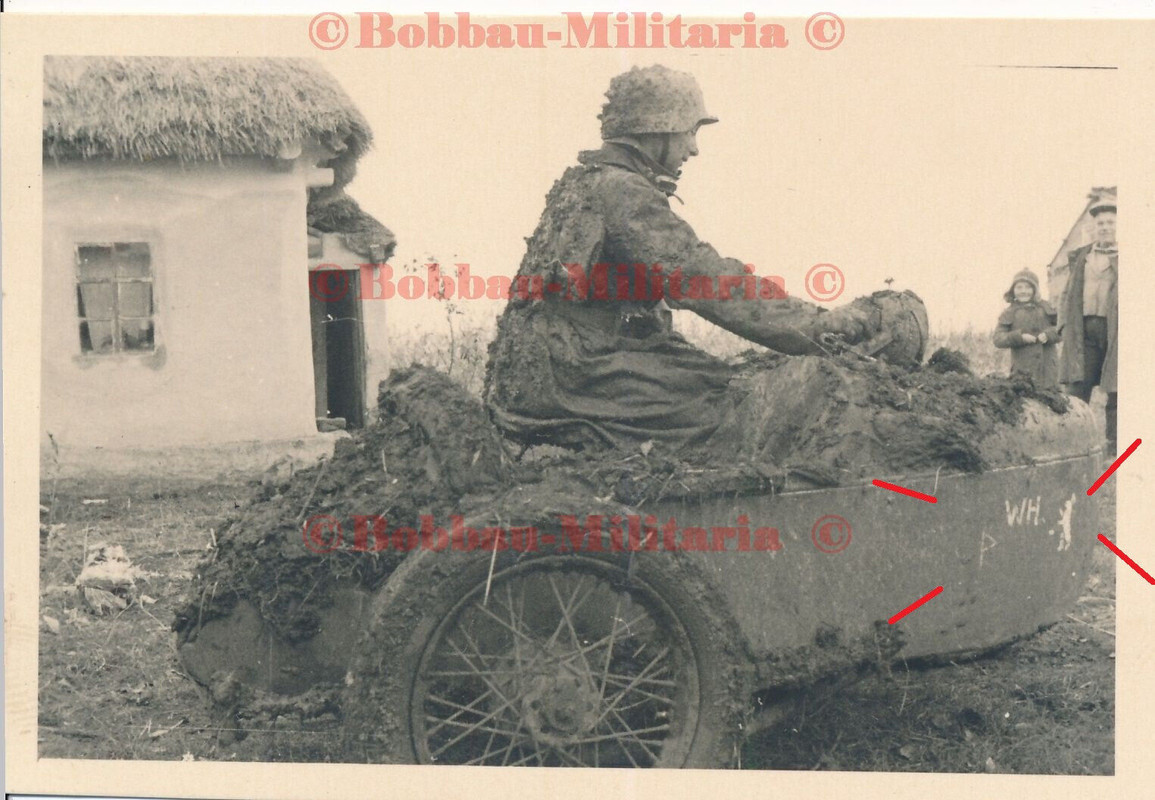 Ukraine Gretschany Wehrmacht Kradmelder Kennung Eisbär Schlamm