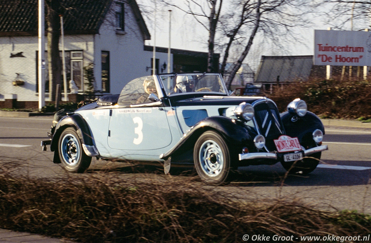 Cab 11 BL 38 noir-bleu inc-129 L272 23