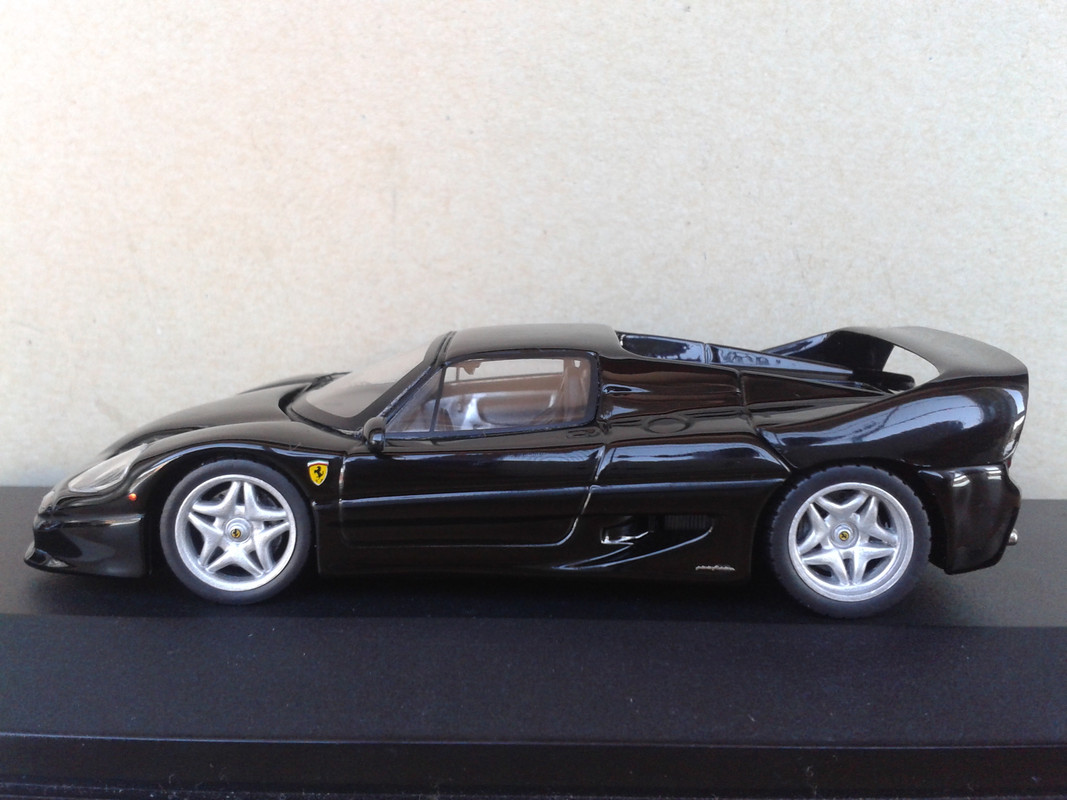 1995 Ferrari F50 (Hot Wheels Elite) (9)