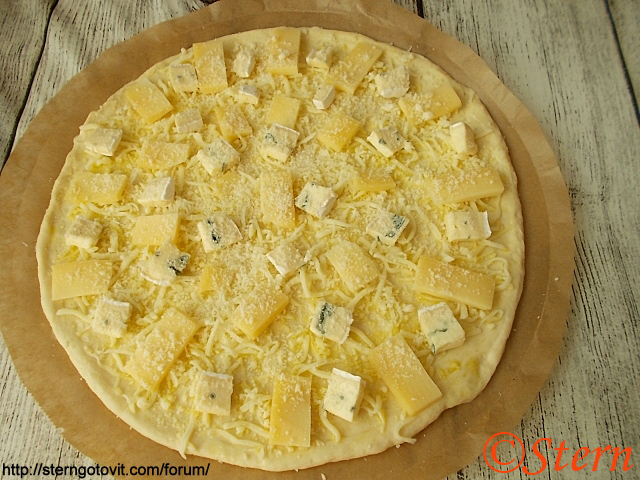 Пицца 4 сыра классическая