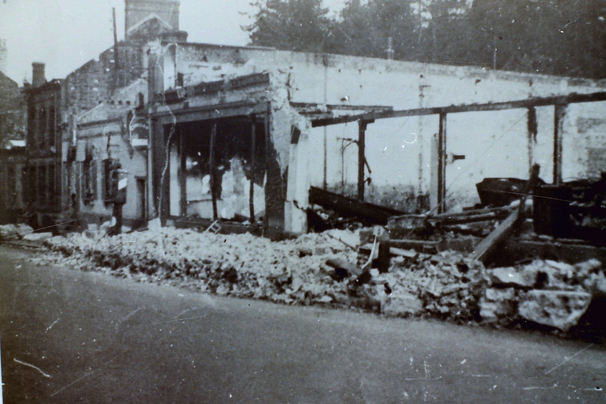 (1944-09) bombardement  Rue Louis Pasteur 2