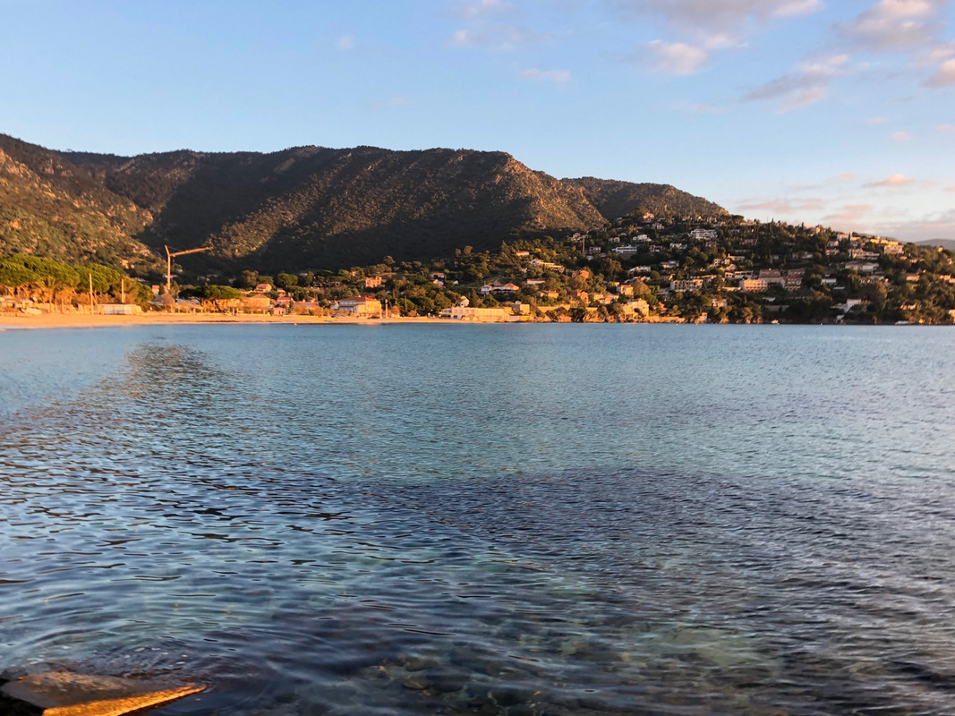 BF6E36E5-EF16-470B-95FE-70EDBDA6D2A3