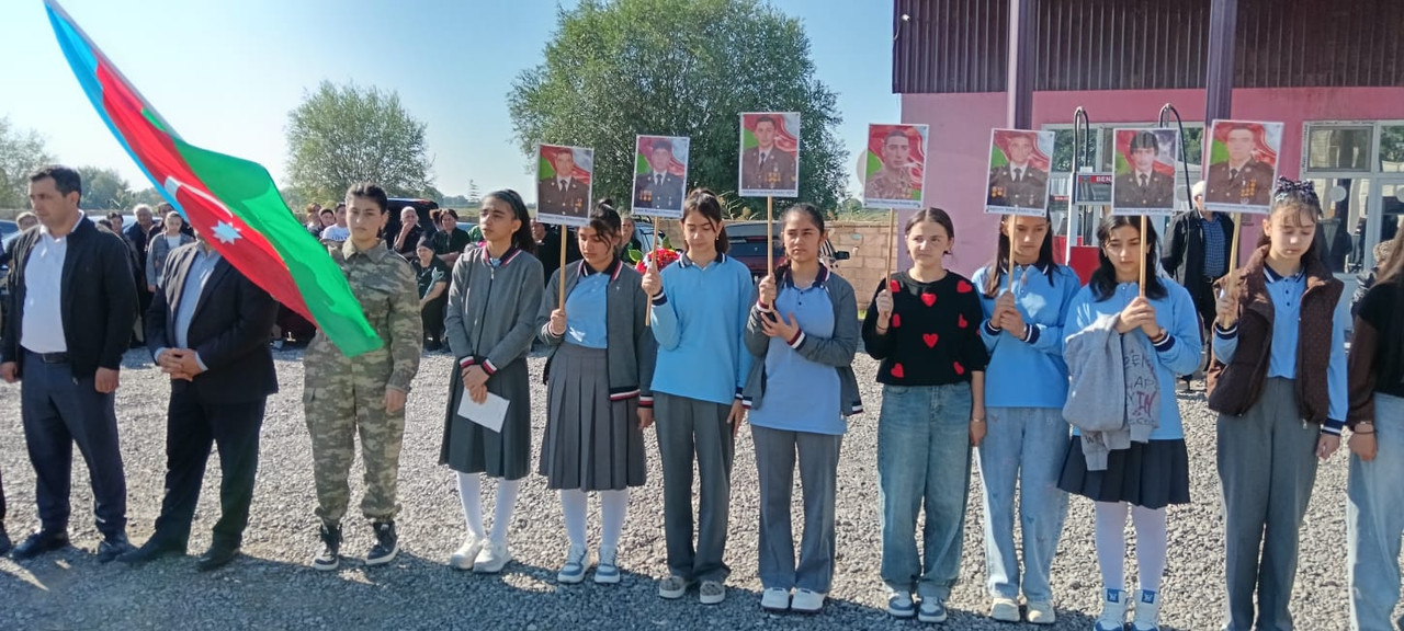 WhatsApp Image 2025-09-25 at 13.07.48 (1)