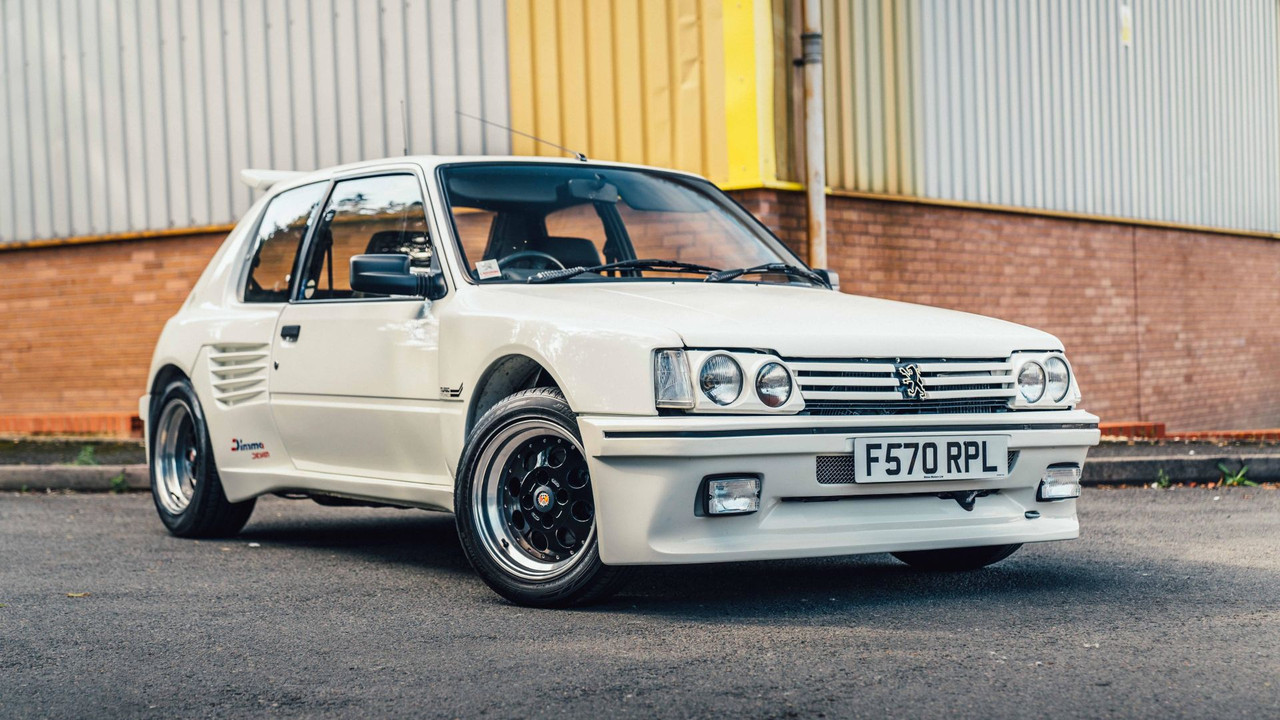 Peugeot 205 GTI Dimma Front Three Quarter 1 1