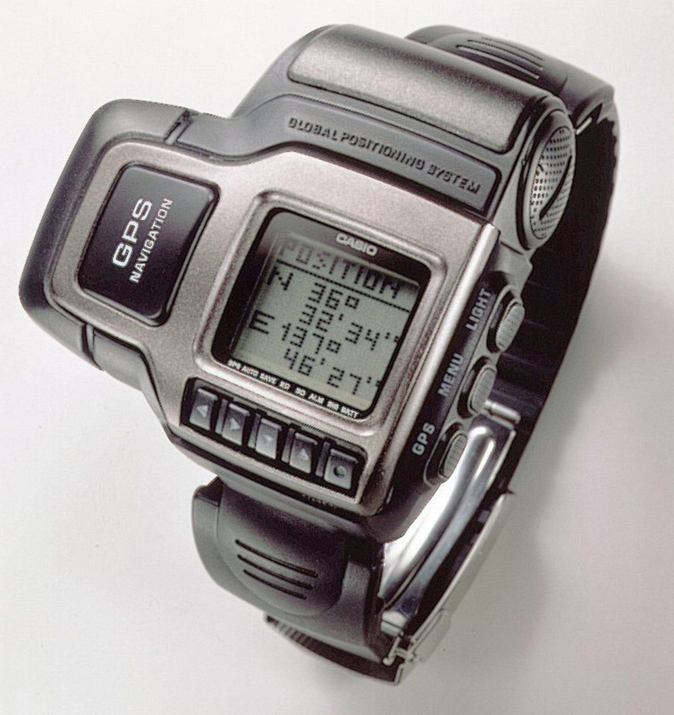 First-Wristwatch-With-Built-in-GPS.jpg