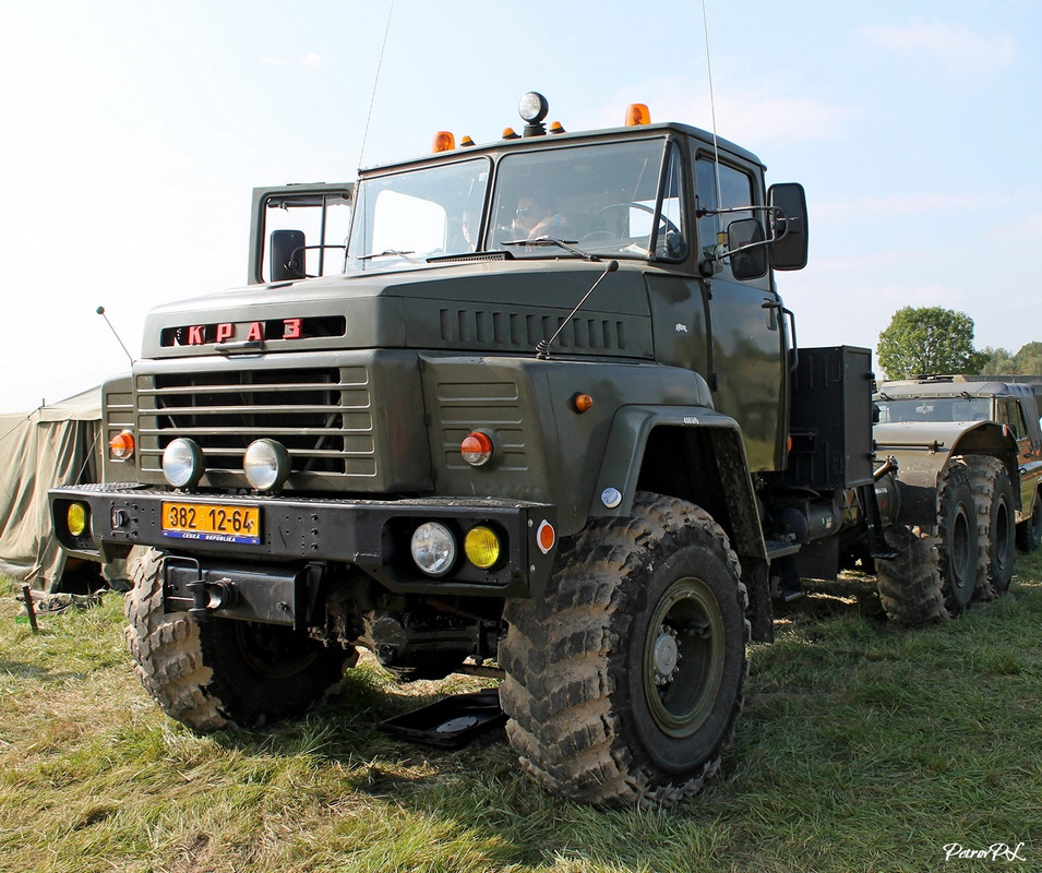 KRAZ 260 V (2)