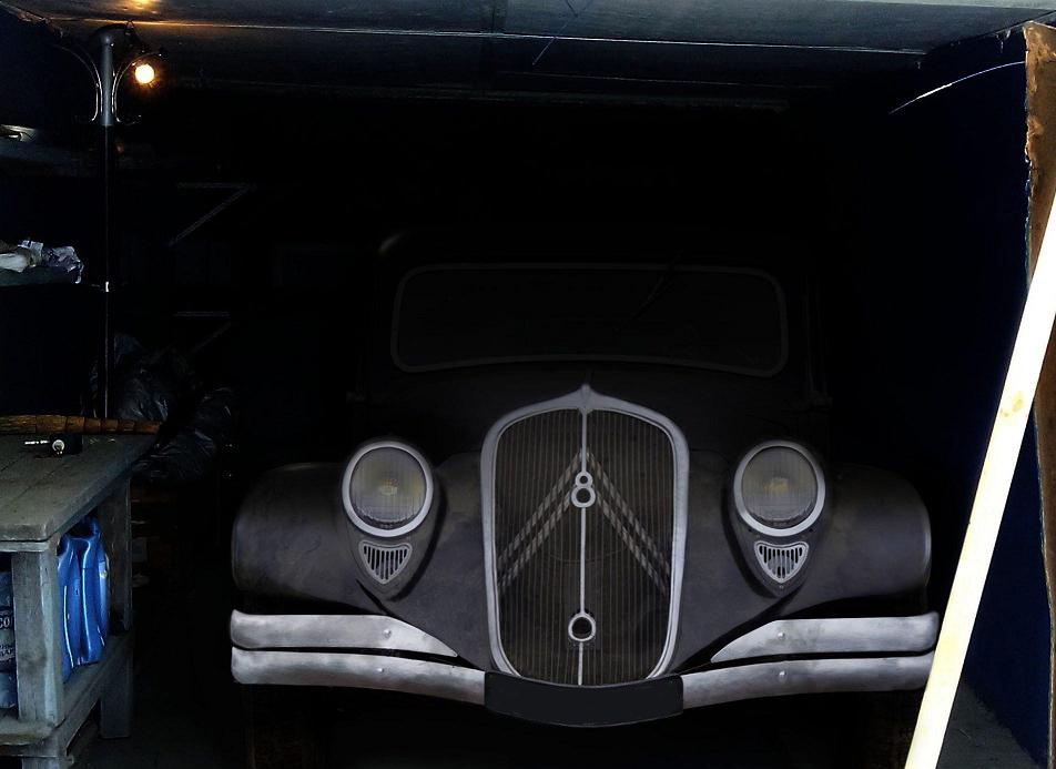 PIERRE Citroen Traction 22V8