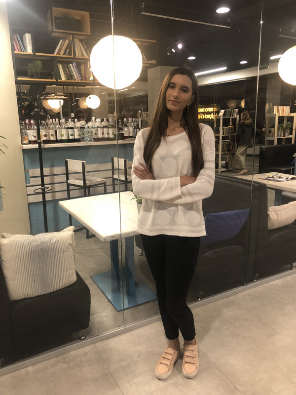 89994062-40DC-42BF-82FE-AF729407EC6E