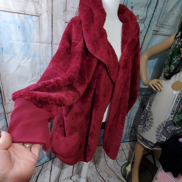large image 7