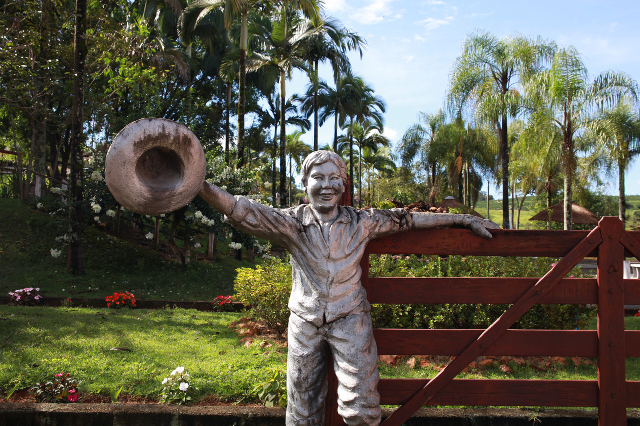 Vista da fazenda ao amanhecer