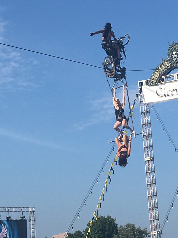 C4EADA85-7282-415C-B8D0-F186CC4E9DEA