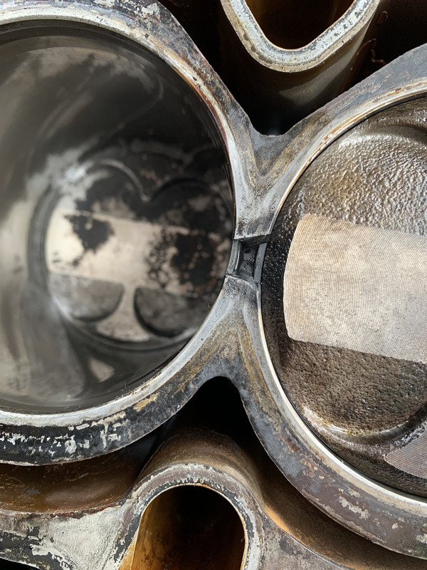 C905EE94-5376-48FA-B565-80D42108F3B4