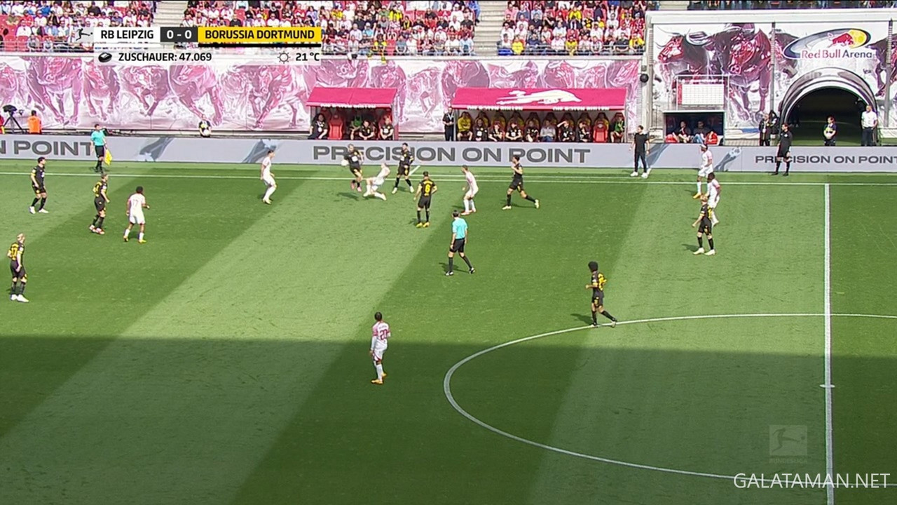 [Image: 04-27-17-50-00-Das-Erste-HD-Sportschau-t...45-140.jpg]