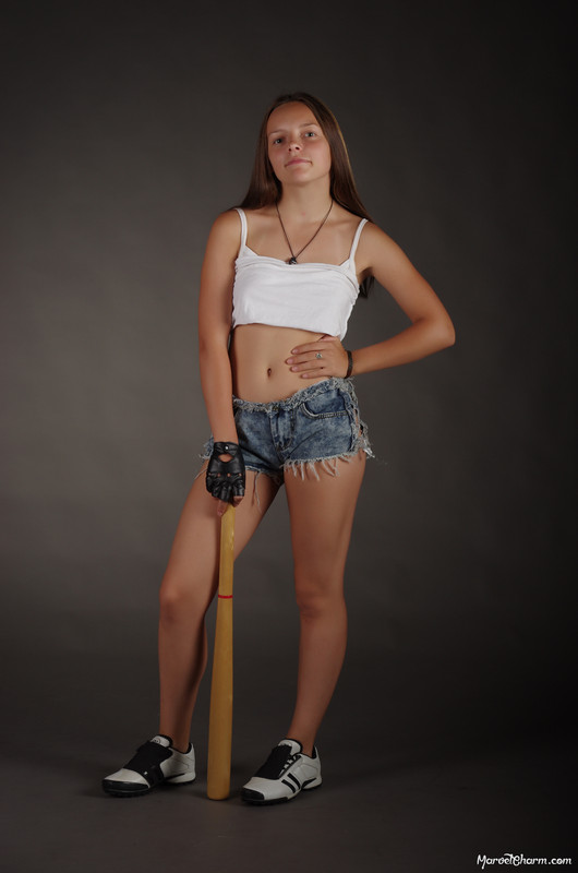 MarvelCharm_Nika-Play-Nice-001