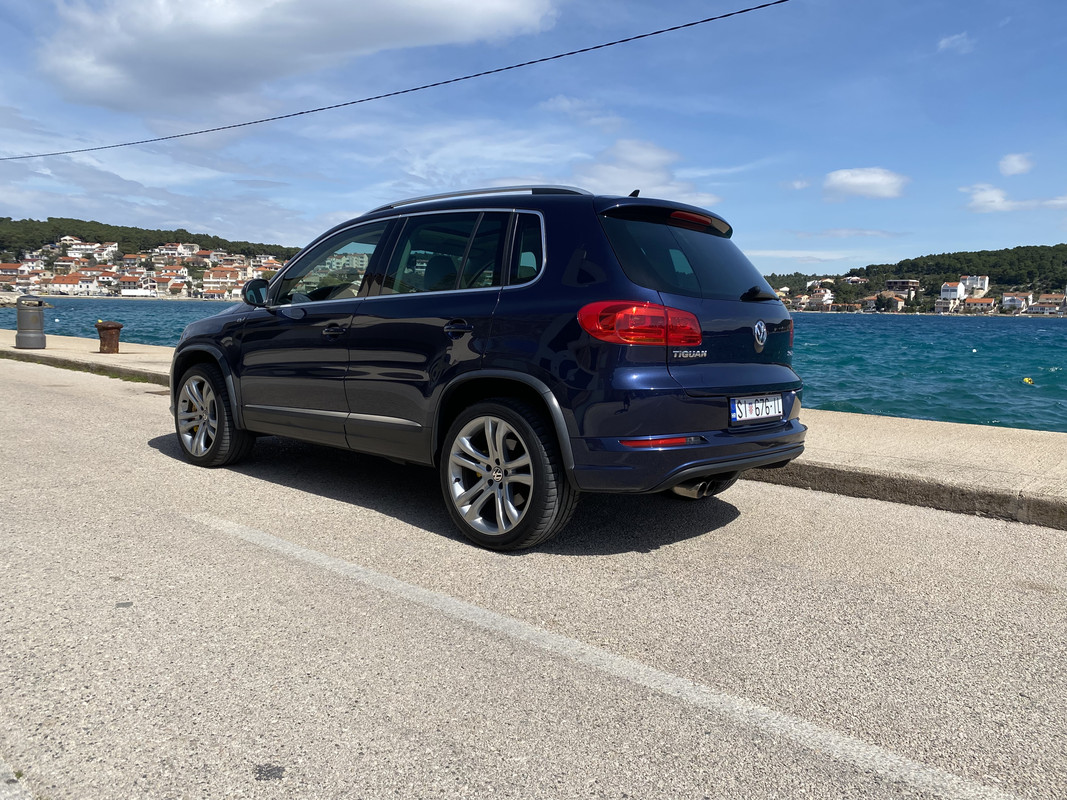 979EADFF-15B2-4603-B3EB-A12A38A4899D