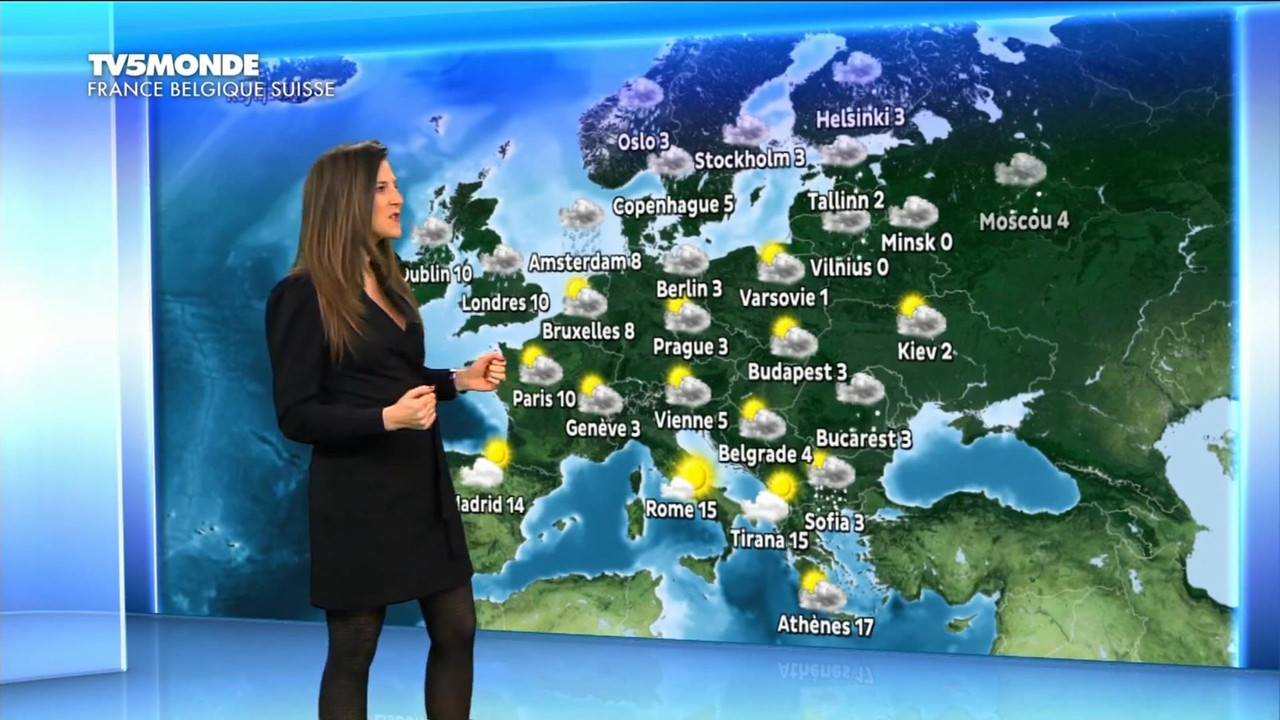 Daniela Prepeliuc 291120.mp4_snapshot_00.15_[2020.11.29_18.50.27]