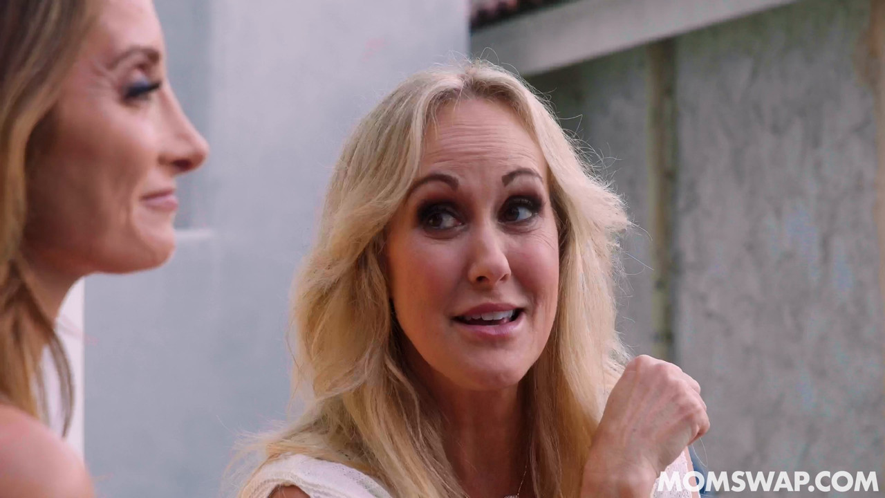 Silvia Saige Brandi Love - Recovering From The Divorce - TEAMSKEET.mp4.0000