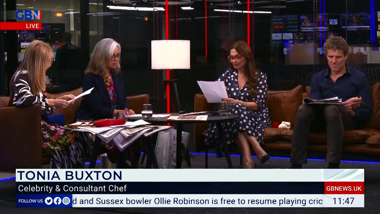 07.03 - 10.00.00 - Saturday Live. Opinion, news and a bit of fun on S..._001.ts_snapshot_51.52.193
