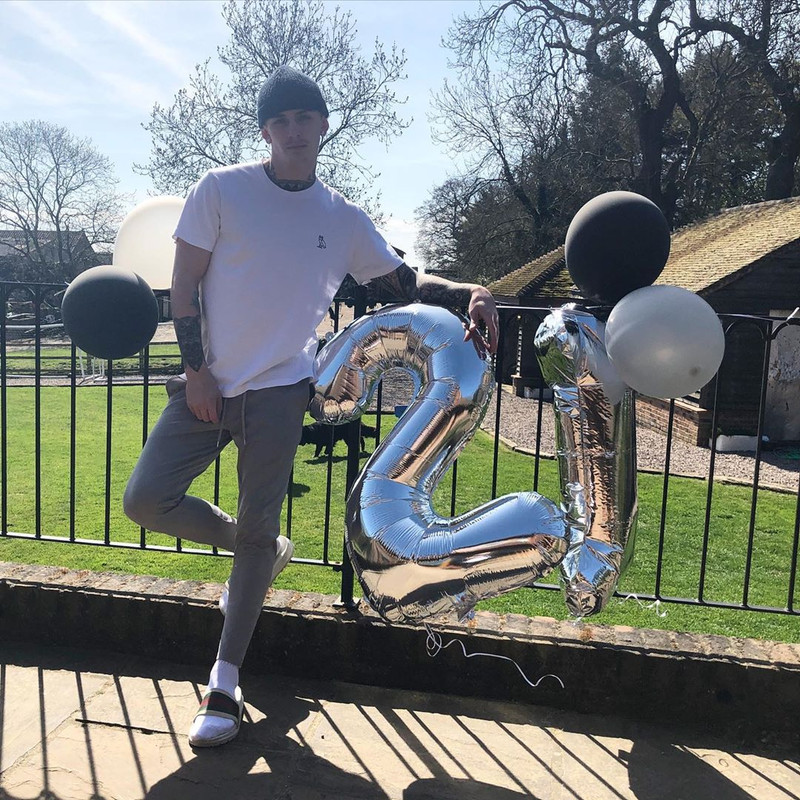 91913636_3306836342679210_7162463487436748258_n