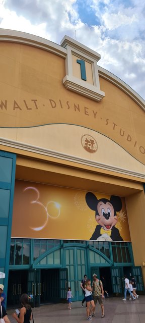 VIERNES 08/07 - DÍA 4 - Dos años y una pandemia después, Disneyland París-julio 2022 (2)