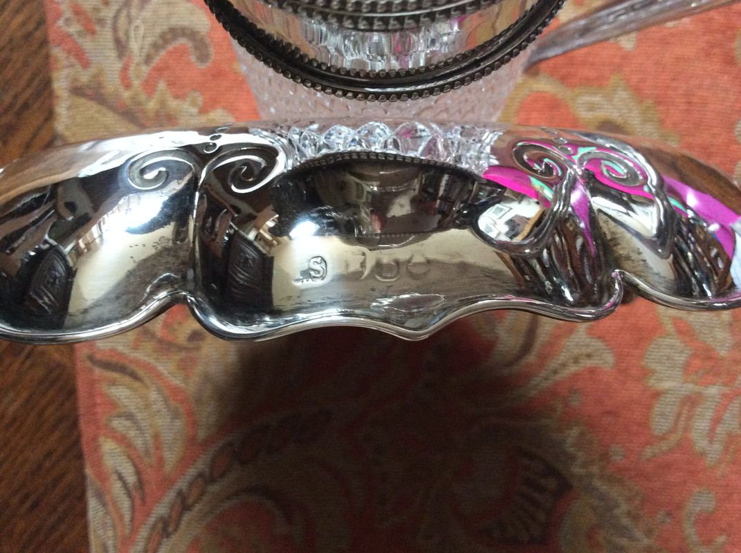 2624E4BC-9B7B-4A19-85E2-7A9DA916904B