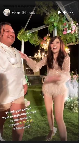 Keanu Agl dan Wendy Walters