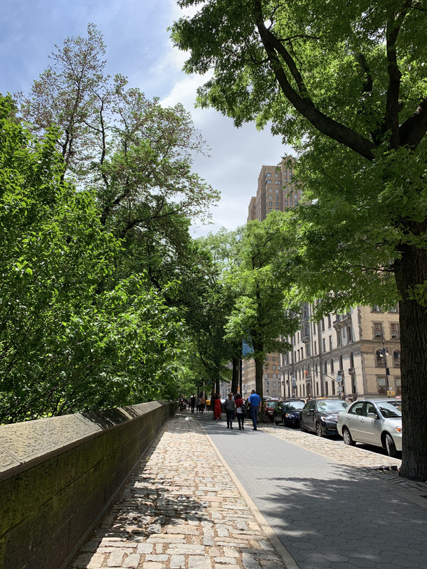 F2F7DFAD-EDFE-46C3-BC77-A4A408F43DAA