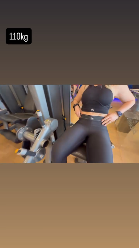 videoframe 2689