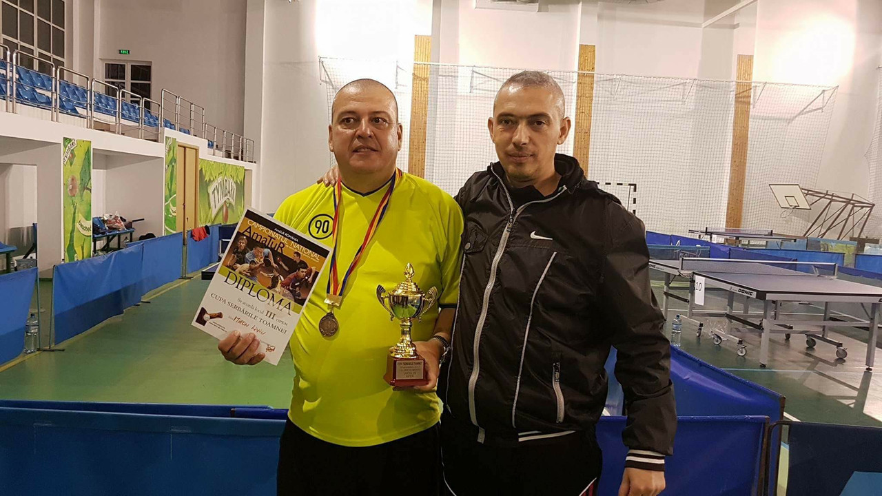 3F741001-8A48-4FAE-871C-6AE8348B2F4E