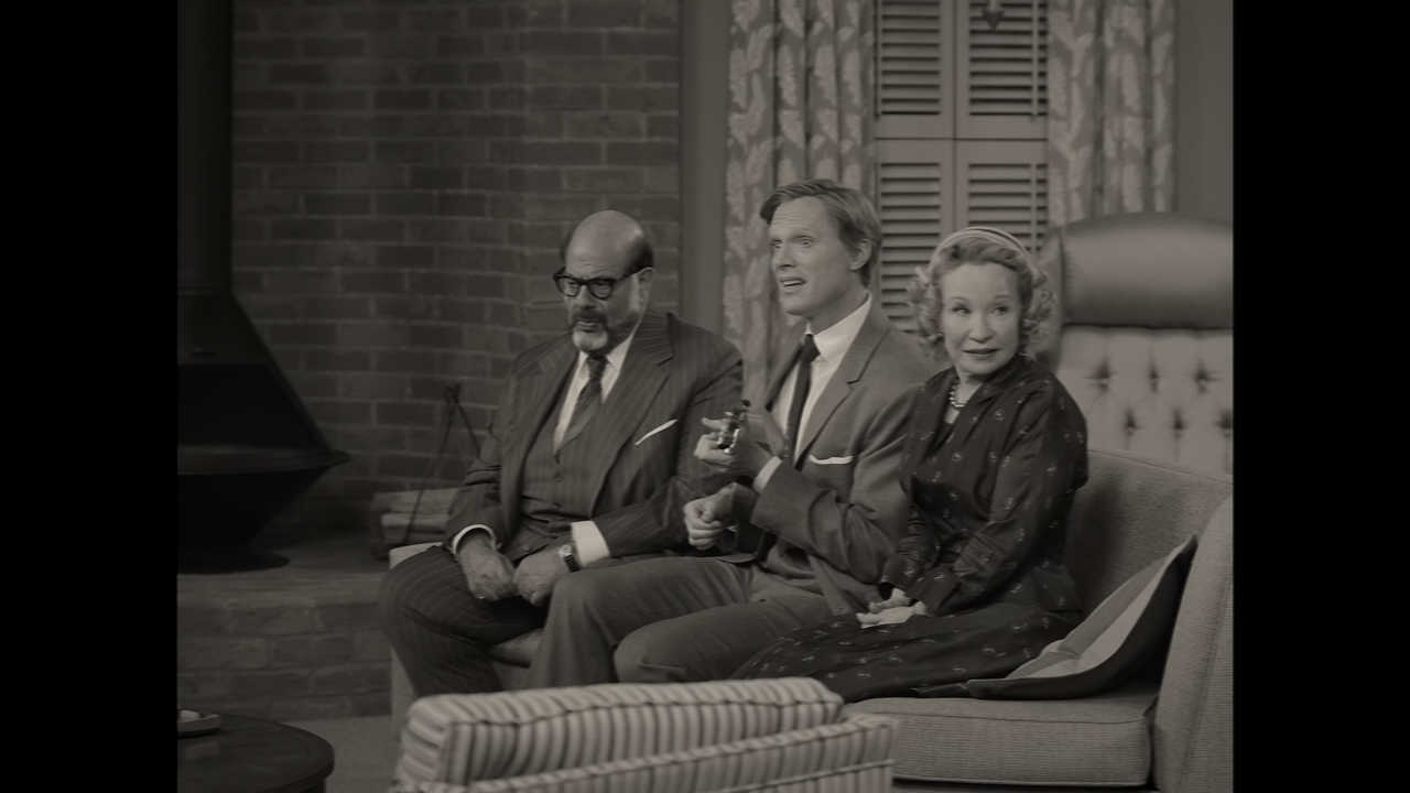 WandaVision.S01E01.Filmed.Before.a.Live.Studio.Audience.1080p.10bit.DSNP.WEB-DL.DDP5.1.HEVC-Vyndros.