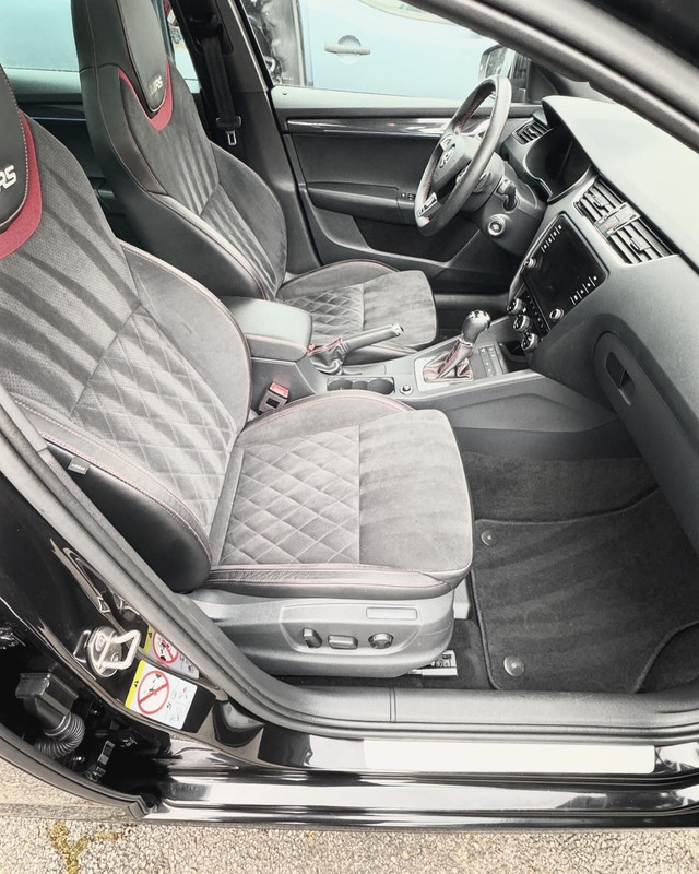 Intérieur voiture MEV Automobile