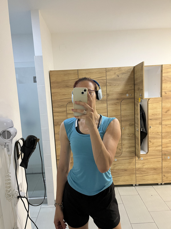 DD912402-81AC-4A2B-9709-E6B8DCE0EA26