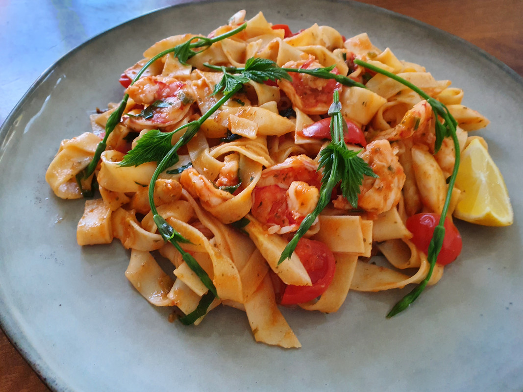 2022 05 25 Nudeln mit Scampi — Postimages