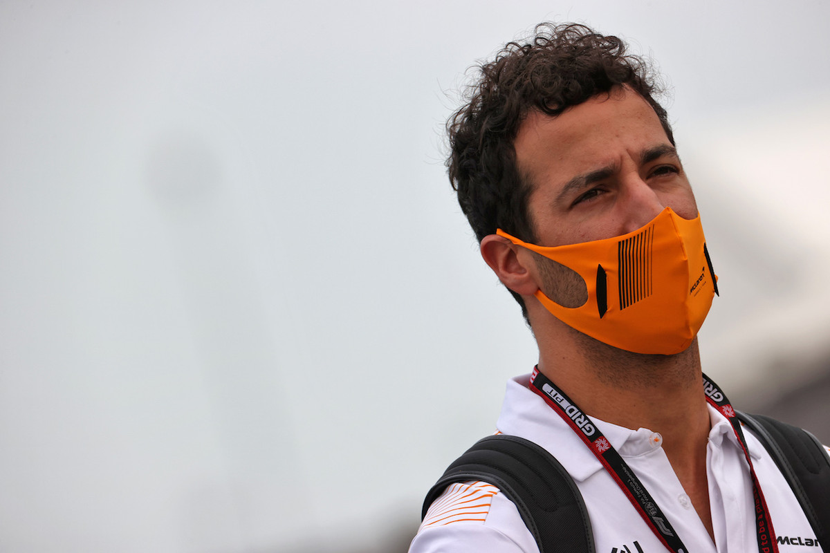 [Imagen: f1-gp-qatar-sabato-38.jpg]