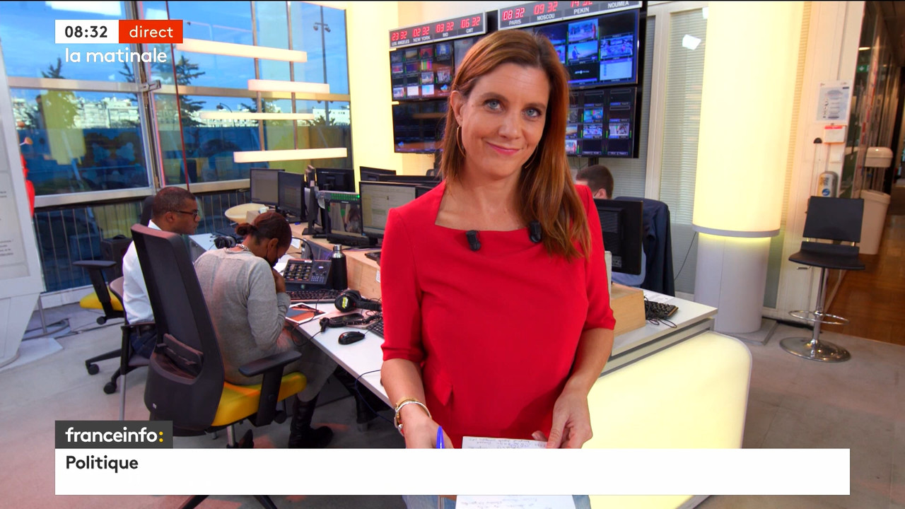 10.01 - 05.27.00 - La matinale. Tous les matins, réveillez-vous avec ..._002.ts_snapshot_02.52.459