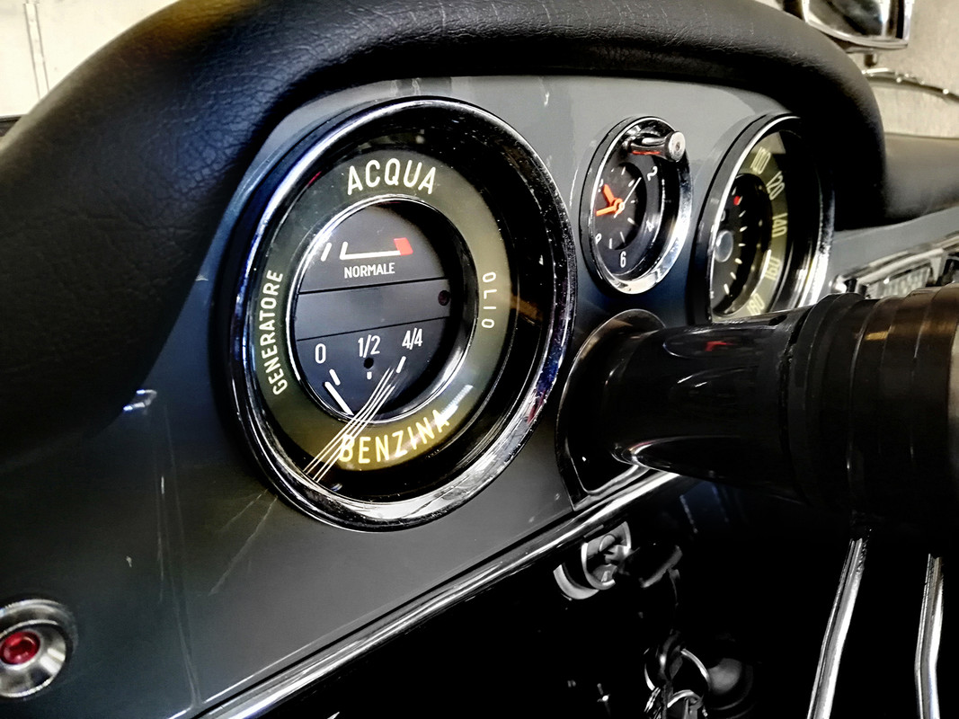 FIAT_1500_CABRIO_EA2301-15
