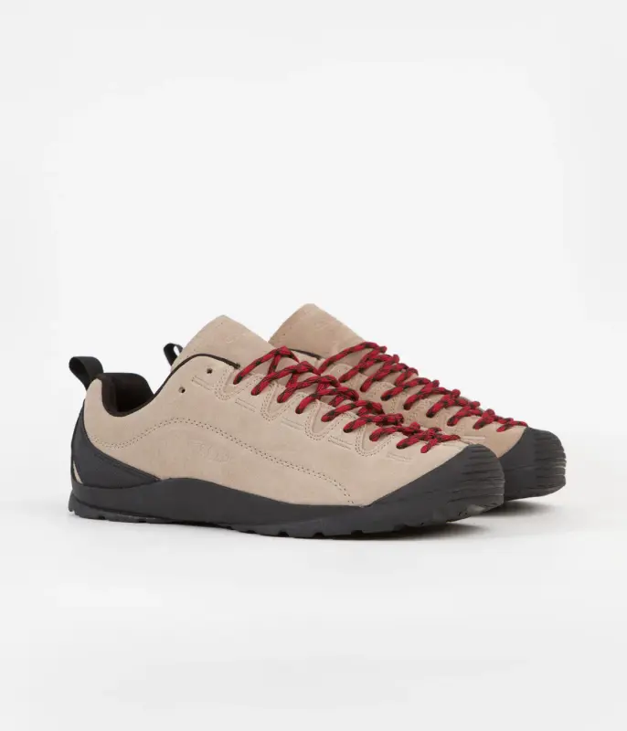 keen-jasper-shoes-silver-mink-2_1200x_crop_center.progressive